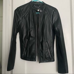 ❌ S O L D ❌ Express leather jacket